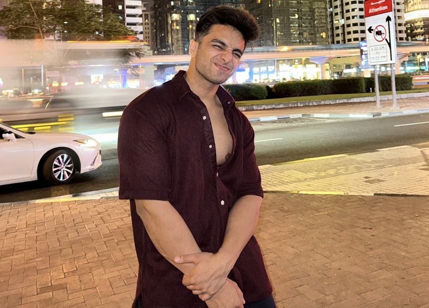 aarush bhola 