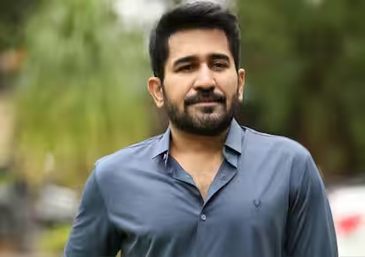 vijay antony wife
