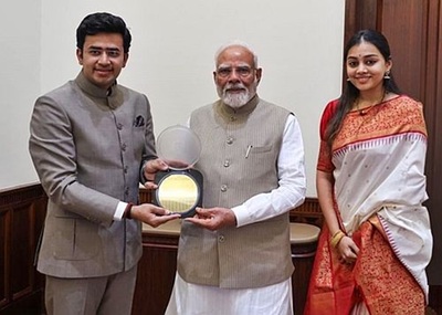 tejasvi surya wife