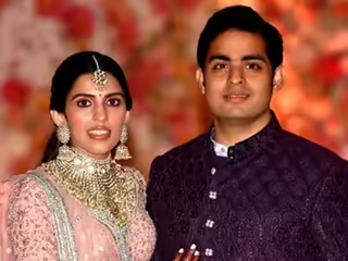 akash ambani wife