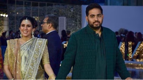 akash ambani wife