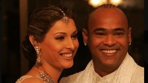 vinod kambli wife