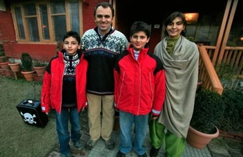 omar abdullah wife