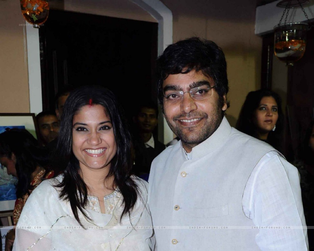 ashutosh rana wife