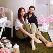 sharad malhotra wife