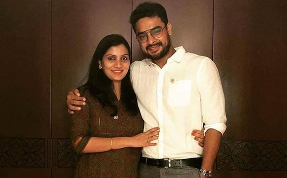tovino thomas wife