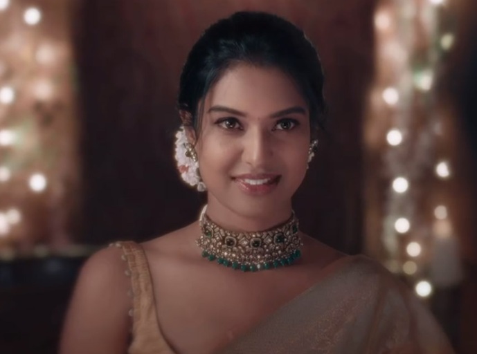 dolly dhananjay wife